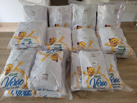Brindes personalizados para campos de férias e ATL no Algarve: ideias práticas para crianças, equipas e organizações