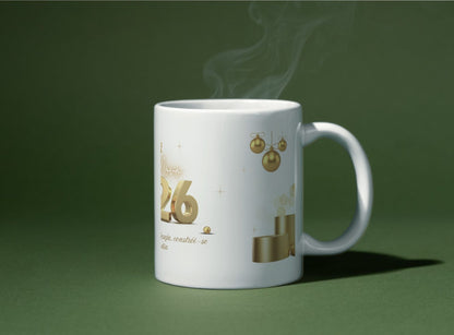 Caneca Ano Novo 2026 – Frase Inspiradora “A felicidade constrói-se dia após dia”